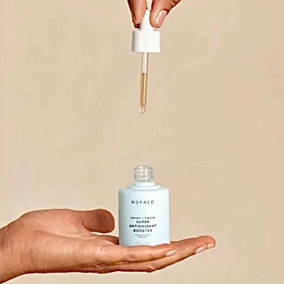 NuFACE Brighten + Correct Super Vita-C Booster Serum - Picture 2 of 3